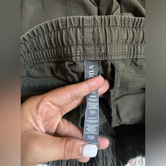 VUORI Vintage Ripstop Ankle Pants size small - Picture 6 of 6